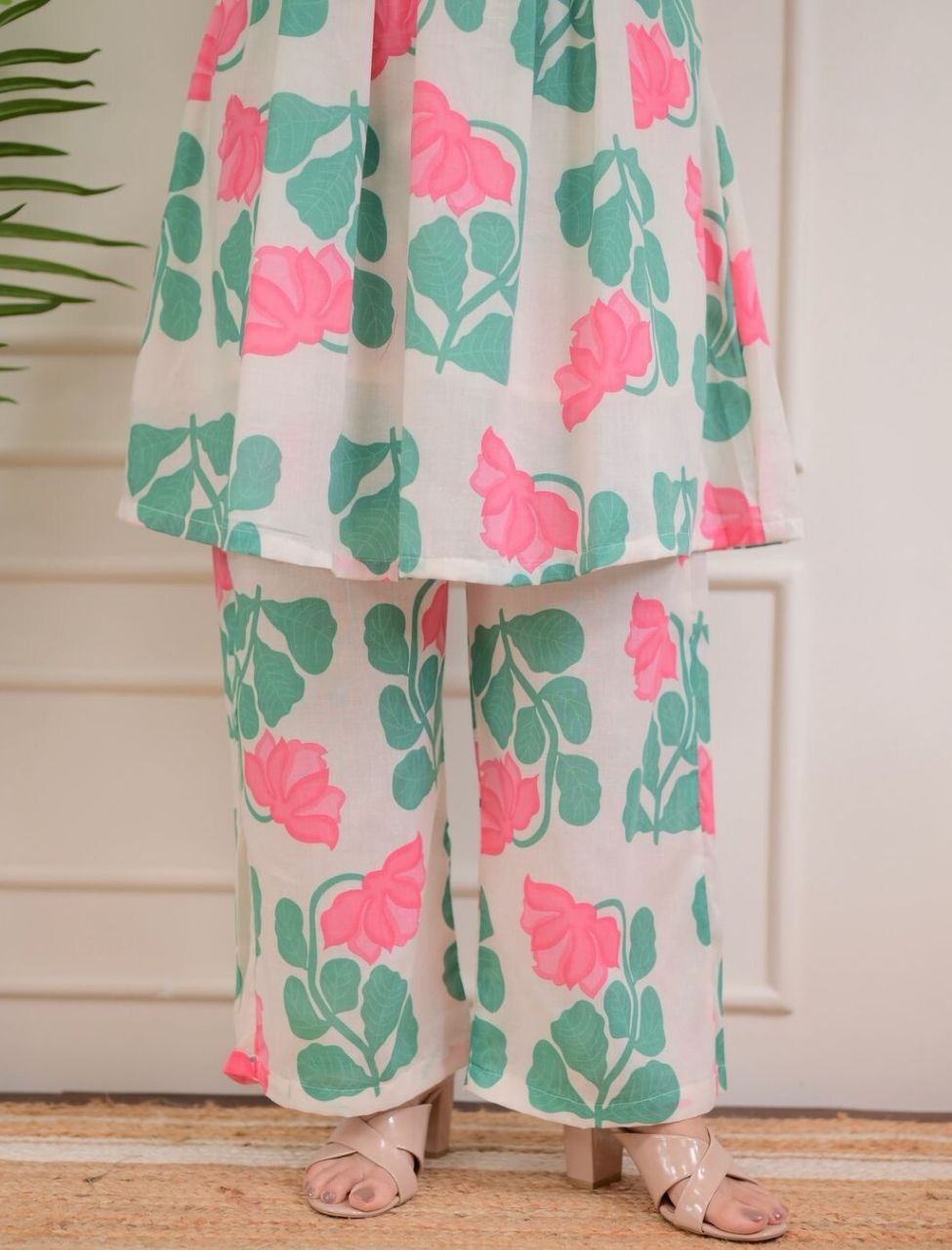 Stylish White Floral Printed Co-ord Set