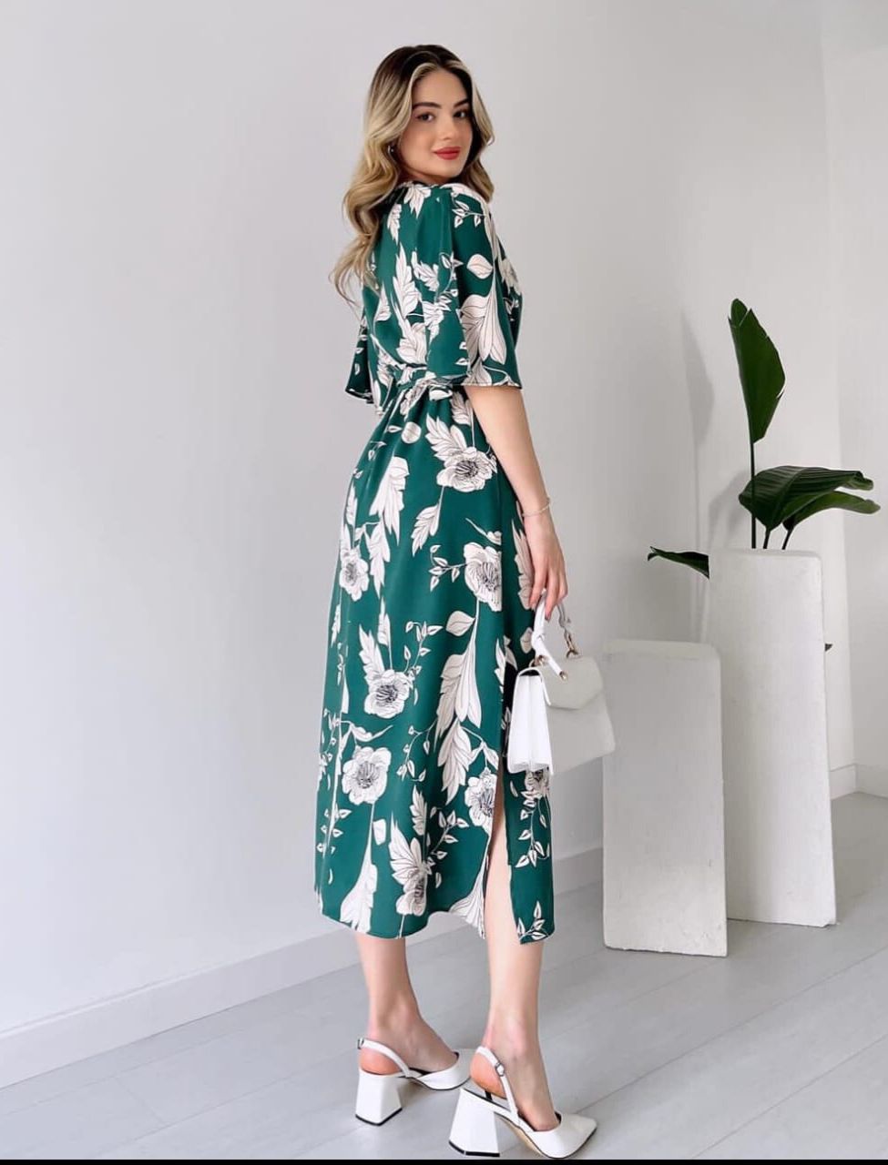 Stylish Floral Printed Midi Dress