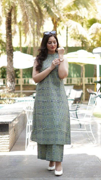 beautiful cotton smarty fabric kurta set