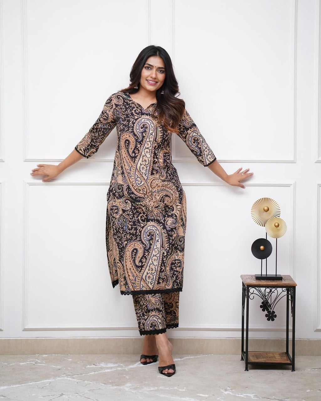 Designer Classy abstract pattern Co-ord Set