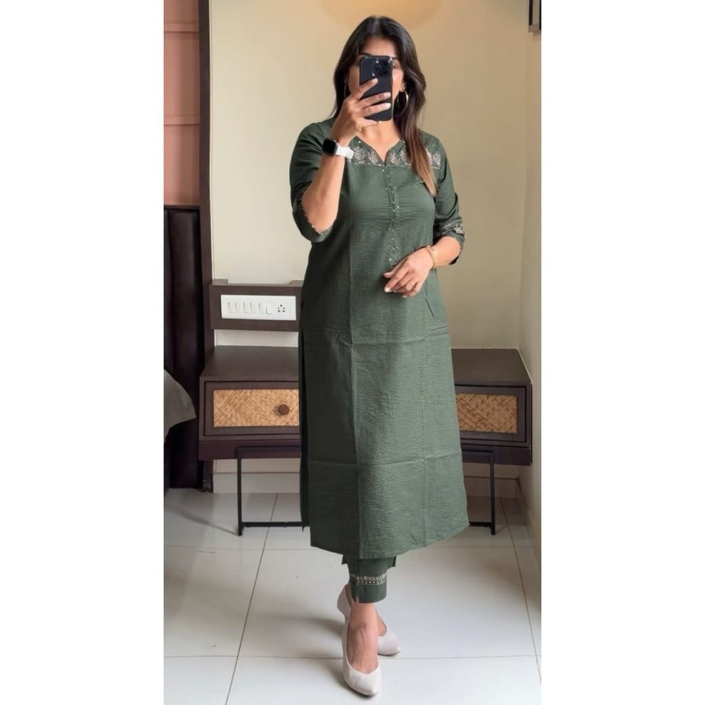 Elegant Classy Designed Co-ord Set