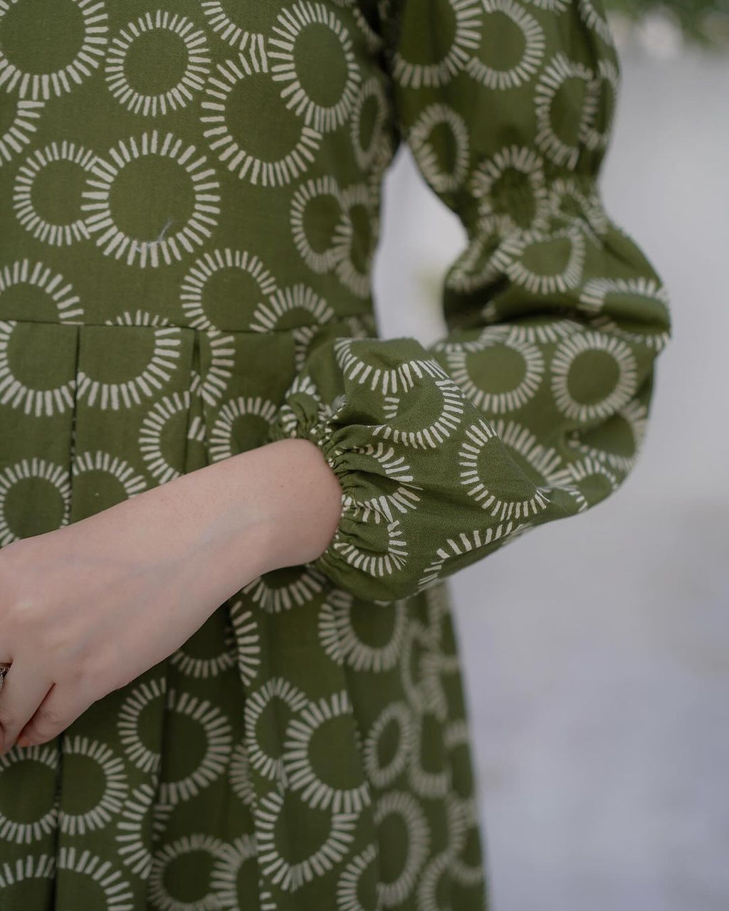 Elegant Green Printed Midi Dress