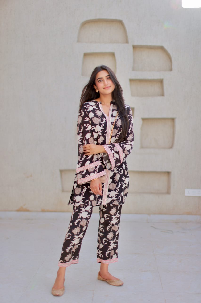 Elegant Floral Black Printed Co-ord Set