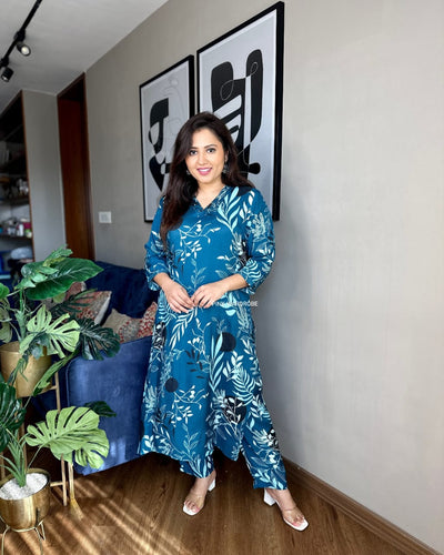 Deveena printed muslin silk kurti